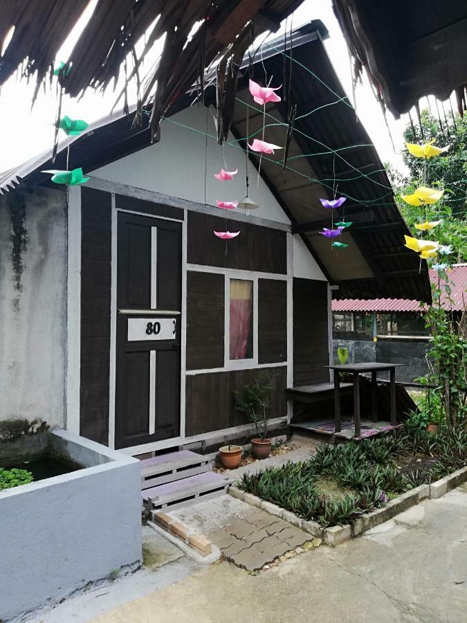 Hotel Mykampung Chalet Ipoh Exterior foto